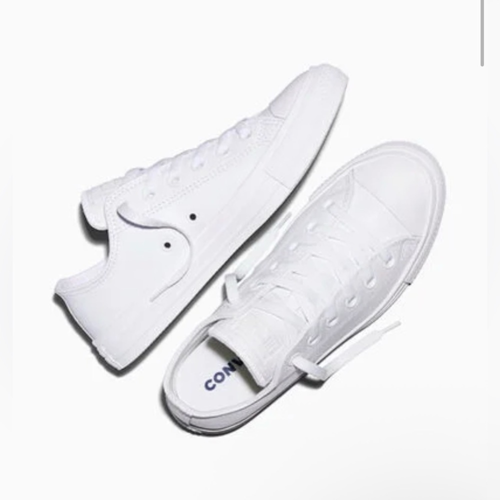 Chuck Taylor All Star Leather- White- 6.5 - Picture 2 of 14